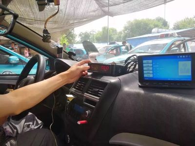天津出租車(chē)管理出新規(guī) 車(chē)內(nèi)統(tǒng)一安裝攝像頭，保障出行安全與服務(wù)質(zhì)量